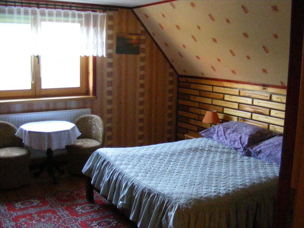 Olsik Apartment Bialowieza Exterior photo